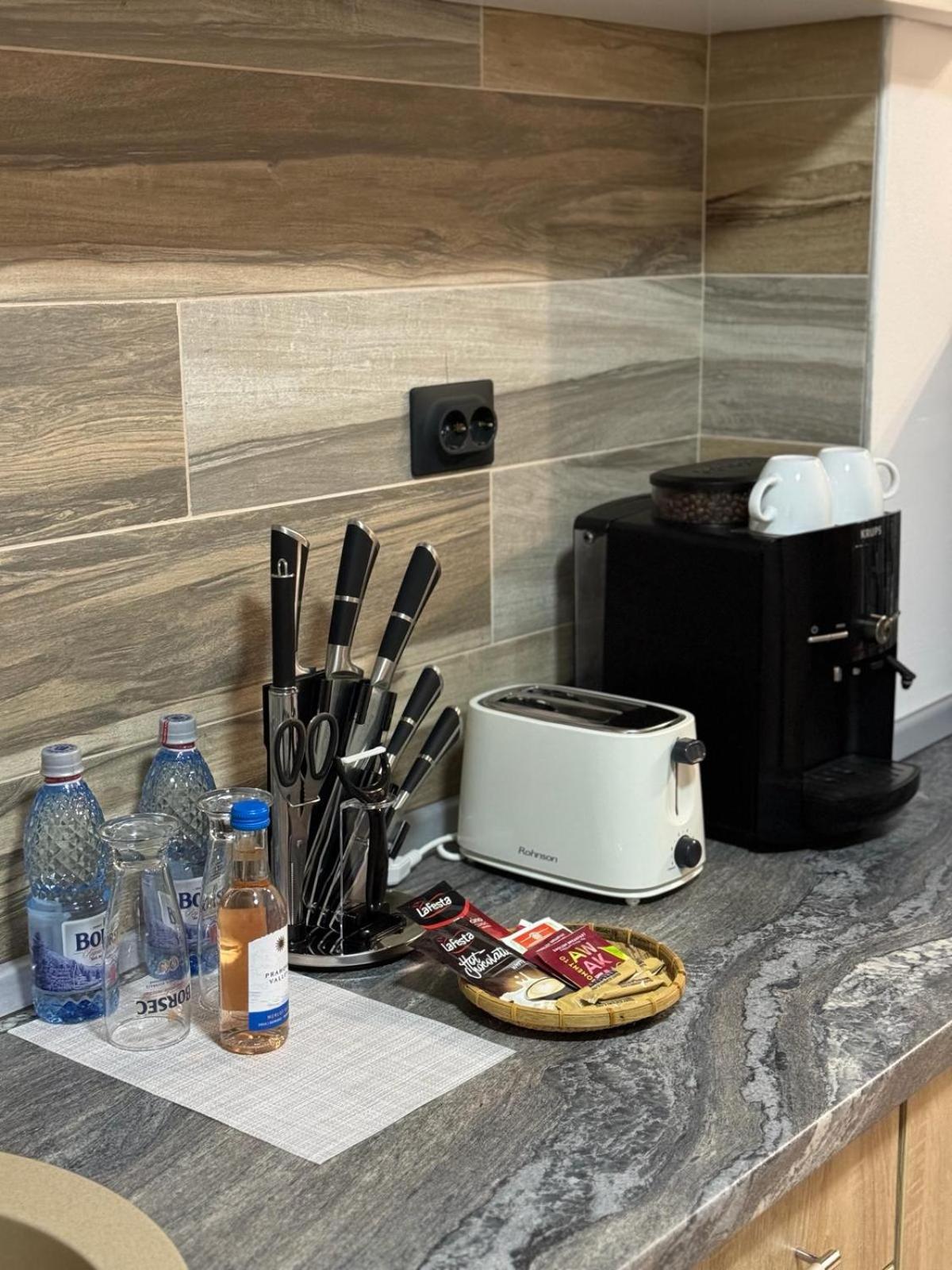 Luxury Young Residence Jassy Zewnętrze zdjęcie