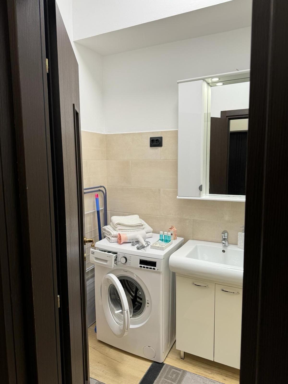 Luxury Young Residence Jassy Zewnętrze zdjęcie